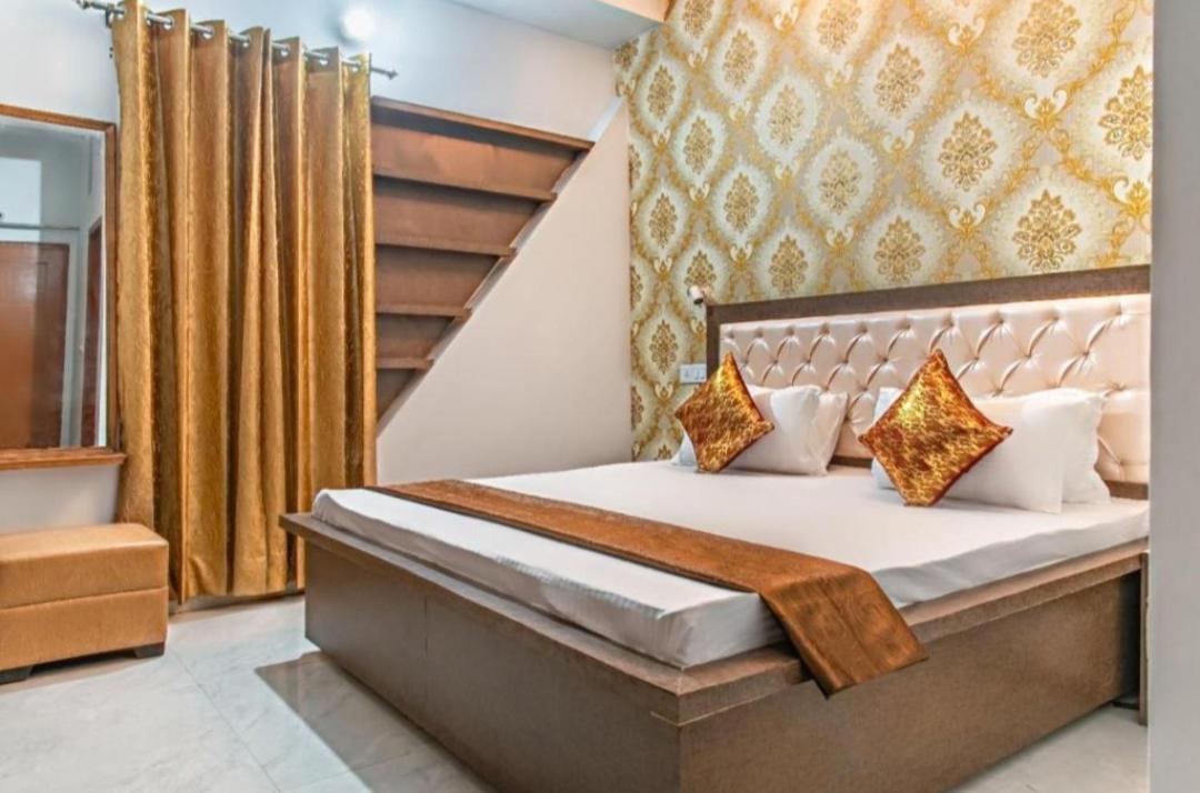 The Heritage Home Kasauli I Pine View Serviced Villa I Best Seller I Vacations I Family Events I Sky Bonfire I Kasauli By Exotic Stays ภายนอก รูปภาพ